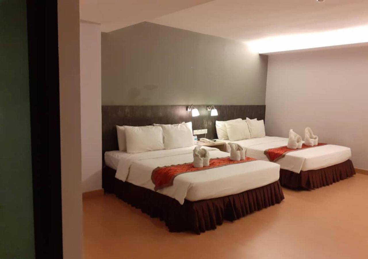Katel Kuala Lumpur Formally Known As K Hotel Exterior photo